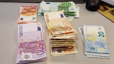 Rechtbank: 20.000 euro cash kan gespaard zijn