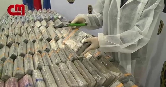 Recordvangst 5,2 ton cocaïne op zee door Spaanse en Portugese politie (VIDEO)