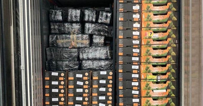Tweetal langer vast voor smokkel 500 kilo coke bij Rotterdamse haven