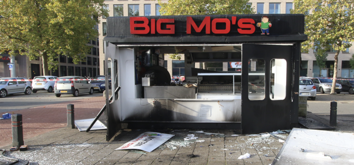 Woning in Amstelveen beschoten, Utrechtse snackbar doelwit explosief