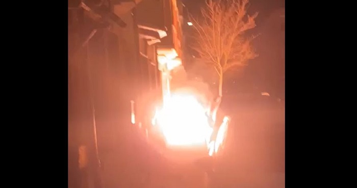 Nederlander (19) opgepakt voor brandbom bij Mechelse woning (VIDEO)