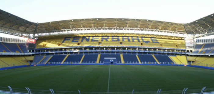 1,5 jaar cel voor autodealer wegens witwassen acht ton van Fenerbahçe