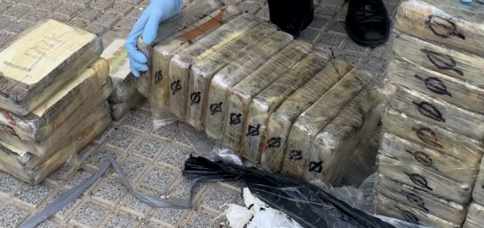 Vloed aan cocaïnezaken met Sky-bewijs zet rechtbanken onder druk