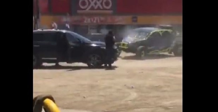 Tien doden bij gewapende aanval tijdens rally in Mexico (VIDEO)