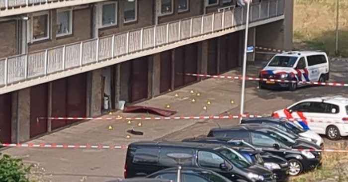 Politie schiet op vluchtauto in Nijmegen, explosieven in garagebox (VIDEO UPDATE)