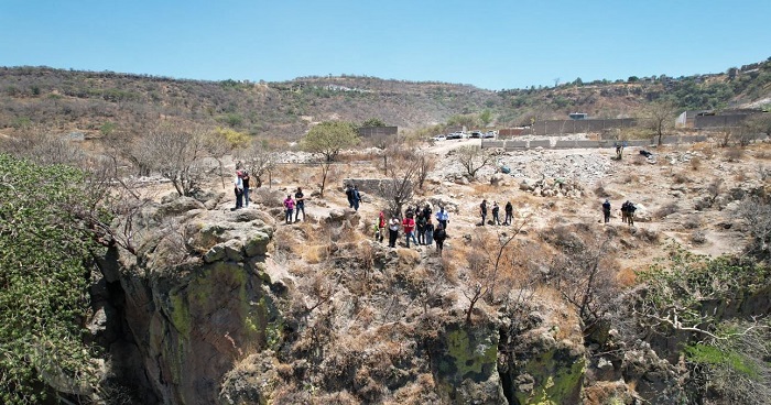 45 zakken met menselijke resten gevonden in Mexicaans ravijn