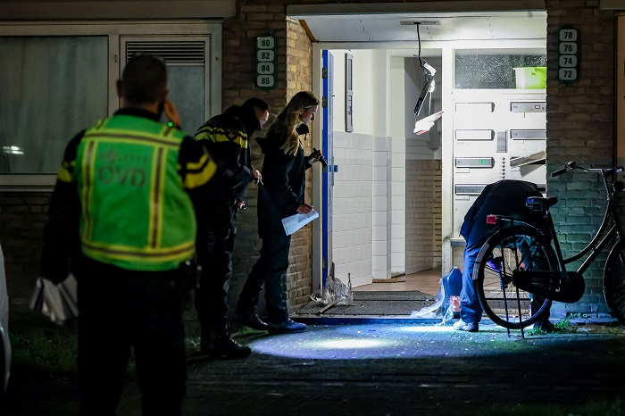 Explosies bij woningen in Schiedam, Vlaardingen en Purmerend