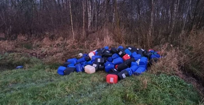 Drie drugsdumpingen in provincie Groningen