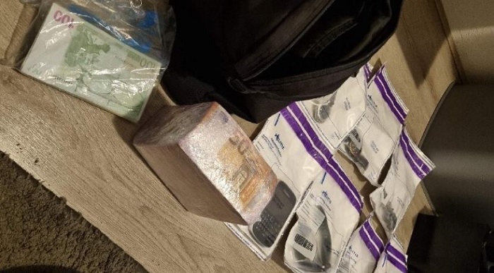 Drugsonderzoek leidt tot vier arrestaties en 75.000 euro in Vianen